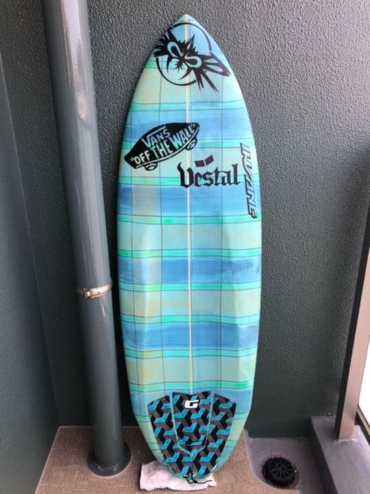 insaneサーフボード5'1 FCS K-3付